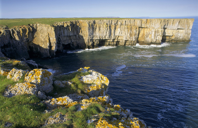 Cliff-scenery-around-Stackpole-Head,-©National-Trust-Images-Joe-Cornish