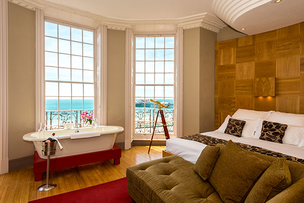 Drakes of Brighton bedroom. Credit: Julia Claxton