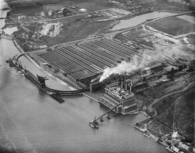 Ford factory, Dagenham, Essex, 1939