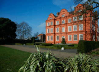 Kew Palace/Historic Royal Palaces