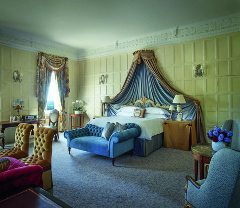 Lady Astor Suite, Cliveden House, Queen Victoria’s hideaways | Royal bedrooms you can stay in