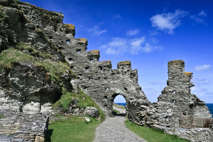 Tintagel Castle, Cornwall. Credit: Visit Britain