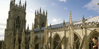 The Queen to visit York Minster for Diamond Jubilee Maundy Mass