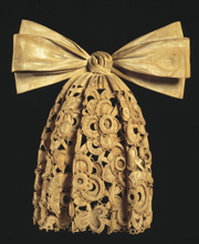 Cravat carved by Grinling Gibbons